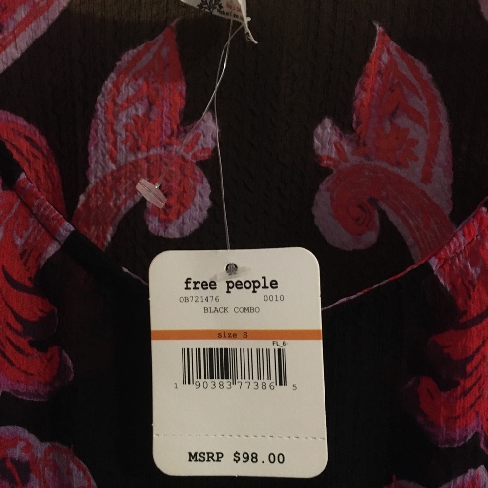 NWT flowy tunic top with bell sleeves